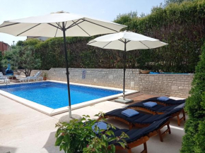 Villa Gregovica 2
